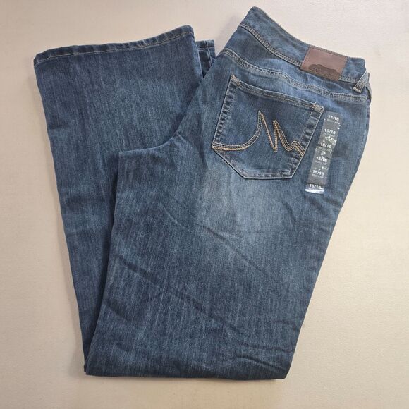 Maurices Ellie Jeans Women's 15 / 16 Reg Blue Medium Wash Straight Fit NWT - Picture 11 of 16